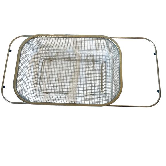 Large Kitchen Strainer - Picture 4 of 9